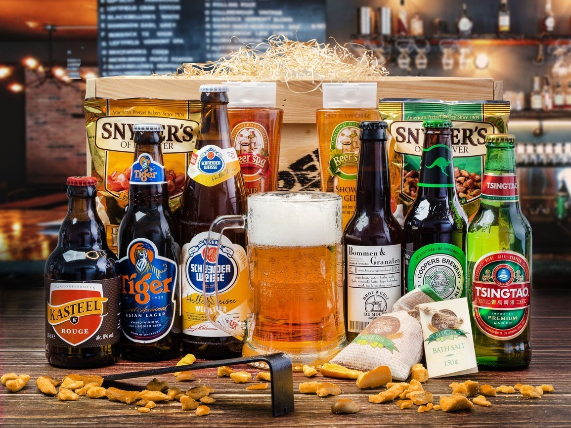 Superkisten mit Bier „Auswahl aus aller Welt“