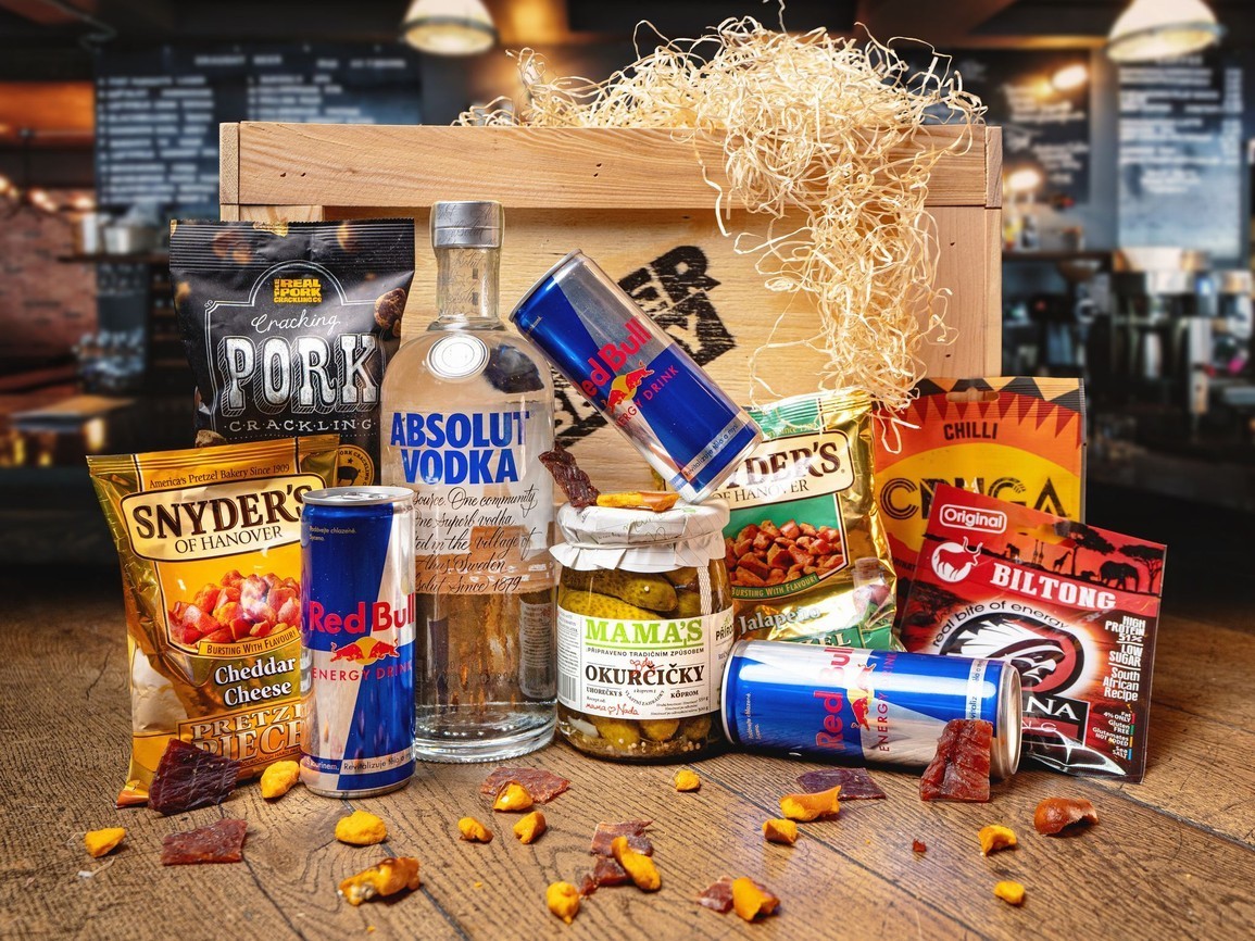 Superkisten mit Absolut Vodka