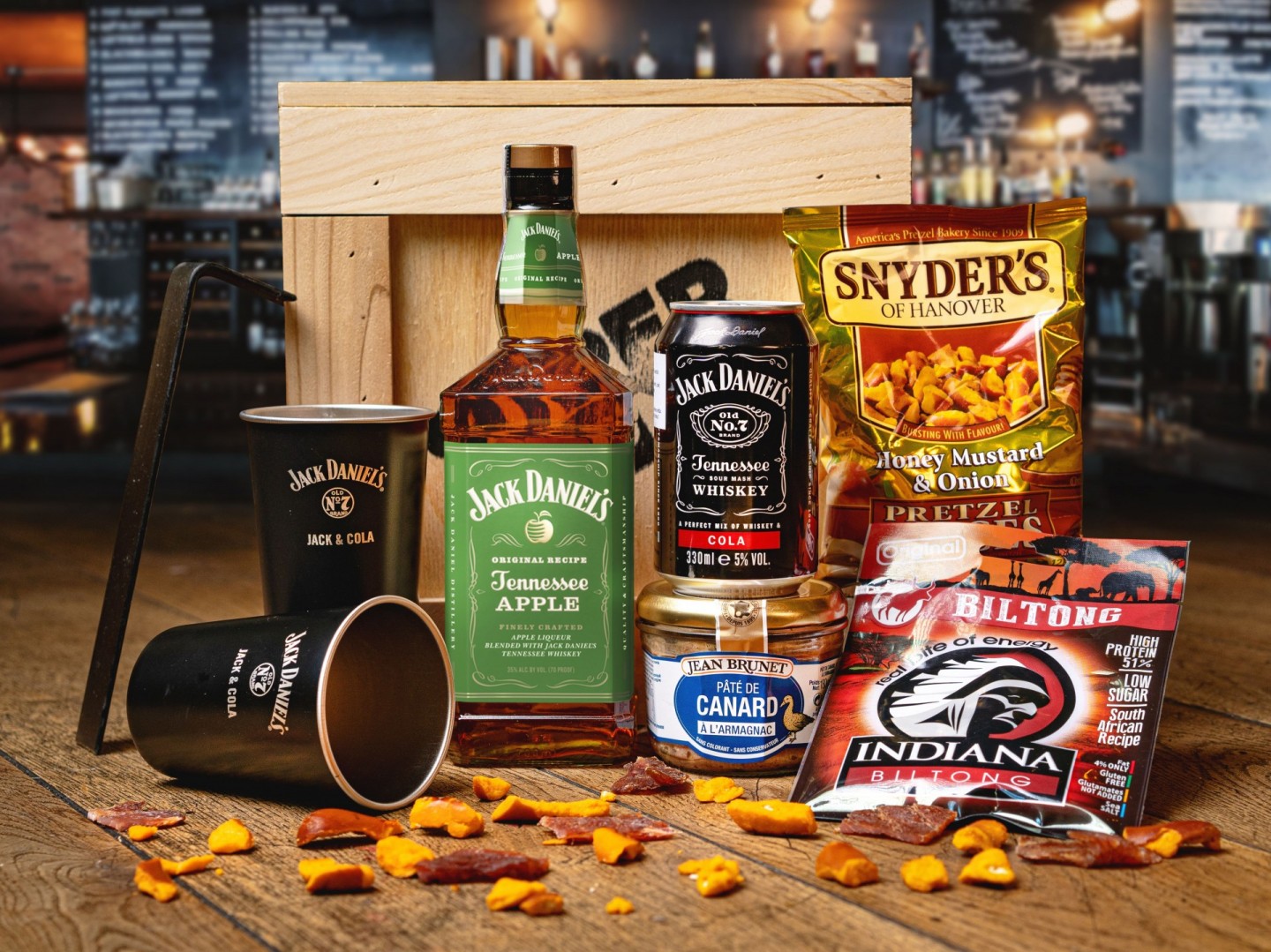 Superkisten mit Whisky Jack Daniels Apple